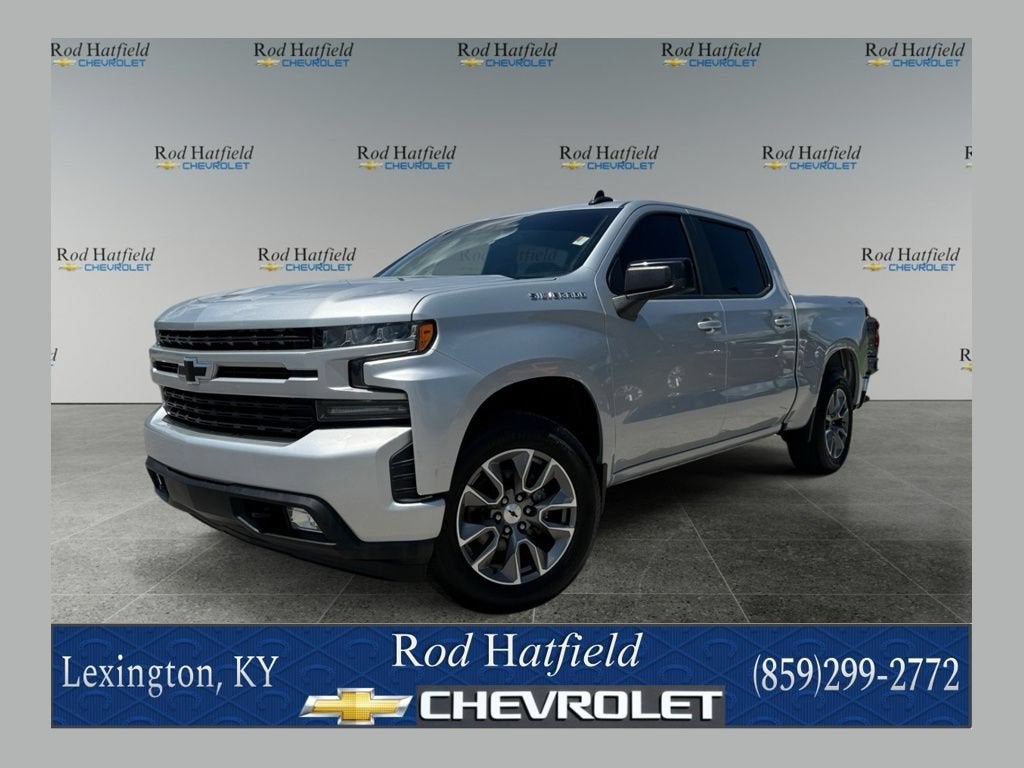 2020 Chevrolet Silverado 1500 RST in Silver Ice Metallic — front three-quarter view