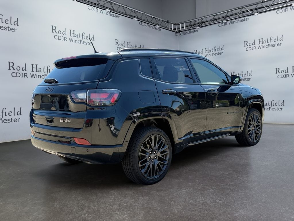 2023 Jeep Compass — detail view