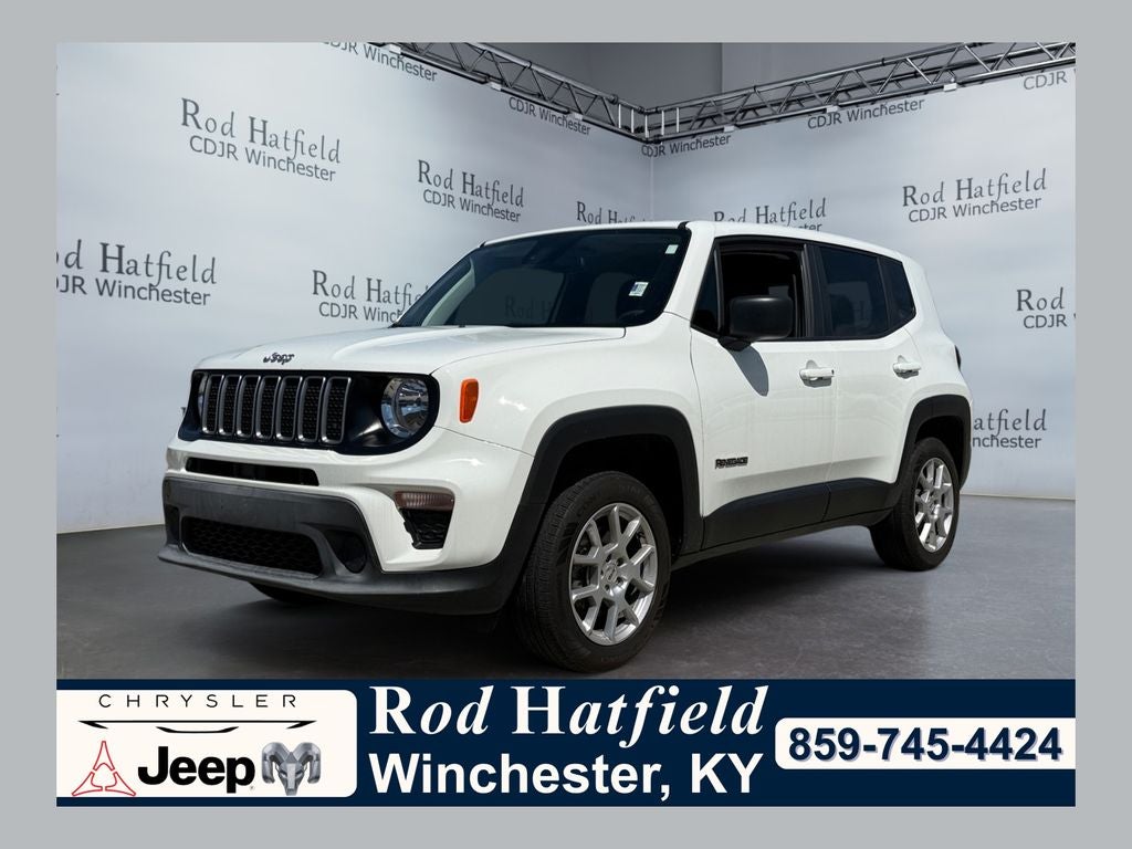 2023 Jeep Renegade Latitude 4x4 in Alpine White Clearcoat — front three-quarter view
