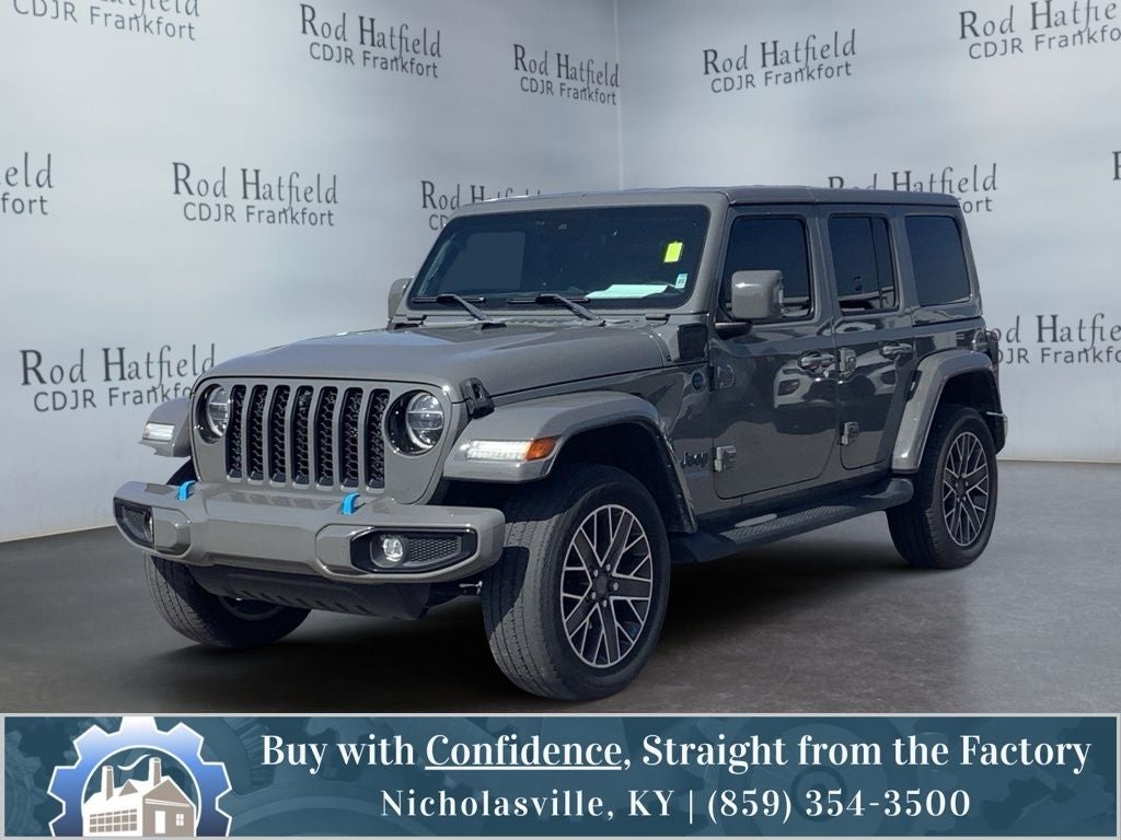 2022 Jeep Wrangler Unlimited Sahara 4xe in Gray Clearcoat — front three-quarter view