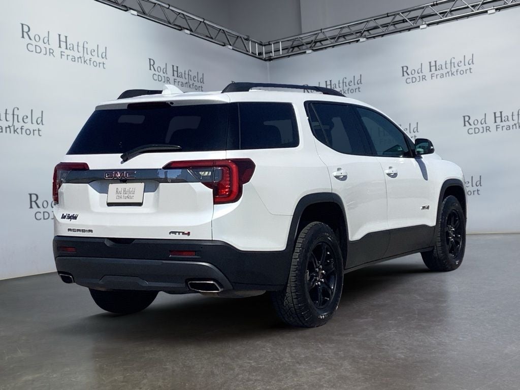 2021 GMC Acadia — detail view