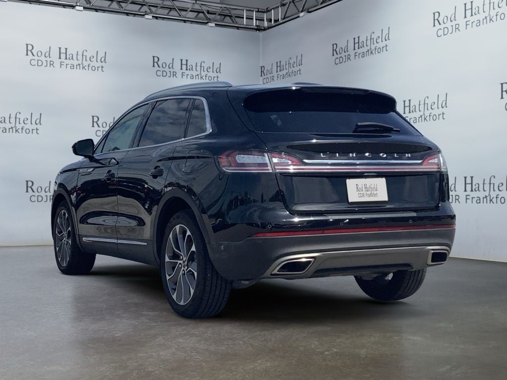 2022 Lincoln Nautilus — rear three-quarter view